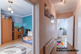 Bliżniak!! Jędrzychów!!Łączony tylko garażem!!